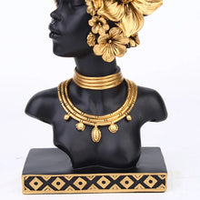 Load image into Gallery viewer, Madame O&#39;Zelle 25-Inch Judah Decor Bust
