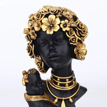 Load image into Gallery viewer, Madame O&#39;Zelle 25-Inch Judah Decor Bust
