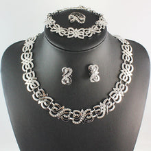 Load image into Gallery viewer, Formal/Wedding Jewelry set (Gold or Silver Plated)
